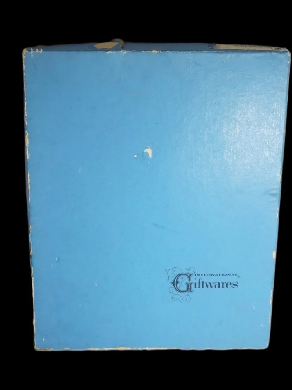 Vintage International Giftwares 8x10 Gold Tone Triple Oval Photo Gallery Frame